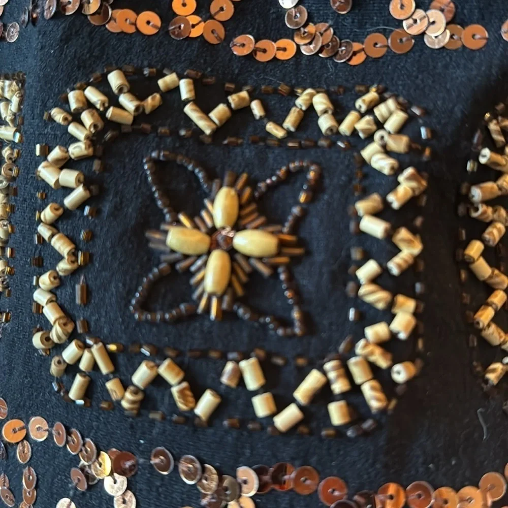 Amazing 🤩 Paris Paris‎ Skirt in brown and gold sequins